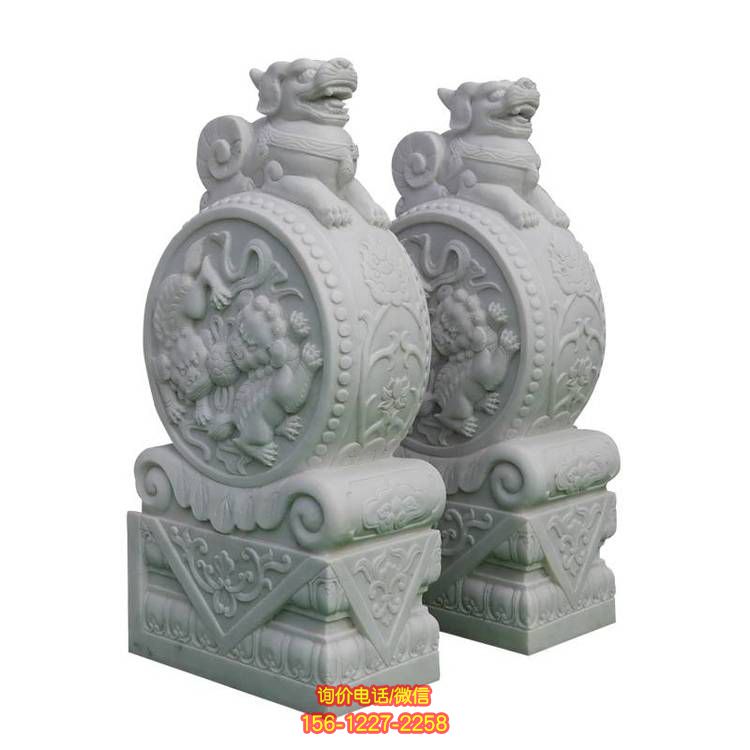 石雕獅子，雕塑裝點庭院