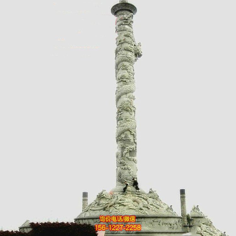 石雕文化雕塑，靜謐廣場點綴