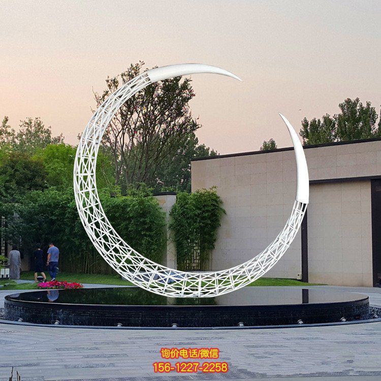 不銹鋼管焊接月亮雕塑  地產(chǎn)景觀(guān)月亮雕塑