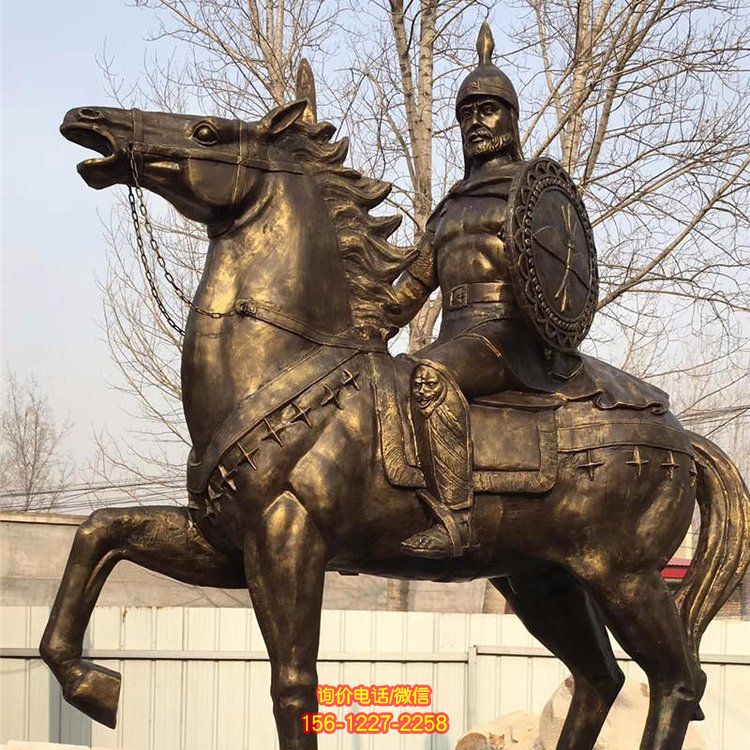 西方古代的騎馬士兵銅雕，手持盾牌騎馬身上的西方戰士